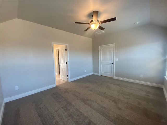 4509 Black Mesa Lane, Yukon, OK 73099