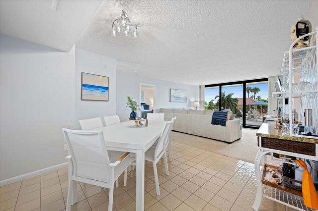100 Ocean Trail Way 107, Jupiter, FL 33477