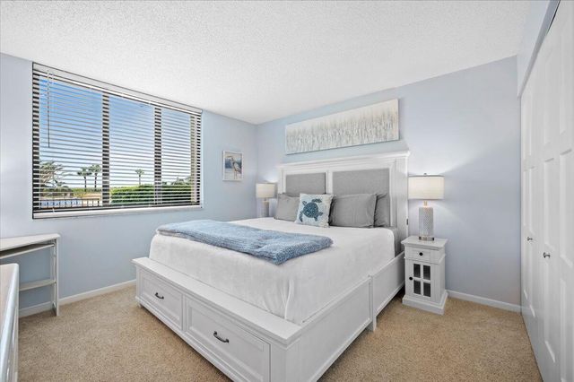 100 Ocean Trail Way 107, Jupiter, FL 33477