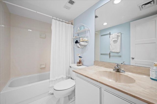 100 Ocean Trail Way 107, Jupiter, FL 33477