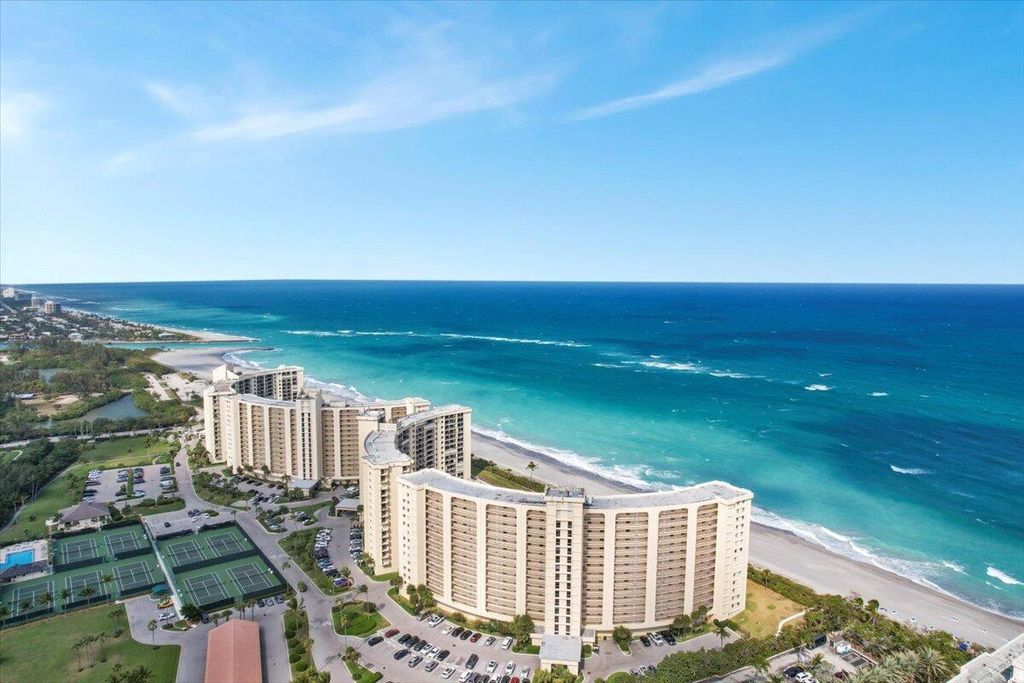 100 Ocean Trail Way 107, Jupiter, FL 33477