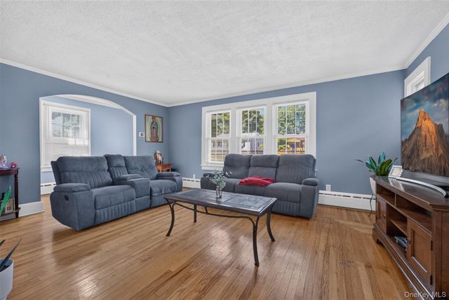 34 Adams Avenue, Middletown, NY 10940