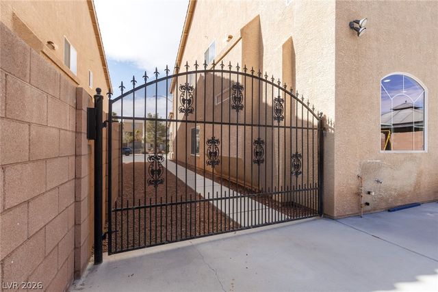 9918 Baystone Street, Las Vegas, NV 89141