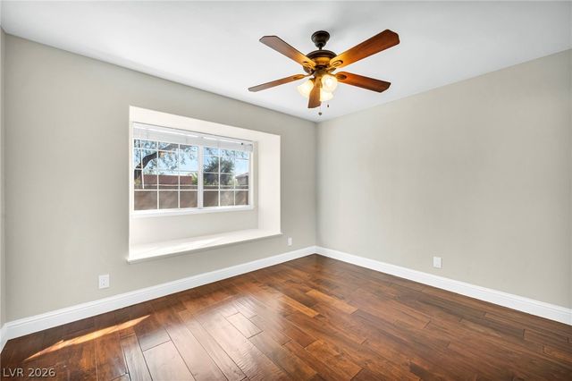 1901 Booker Court, Las Vegas, NV 89128