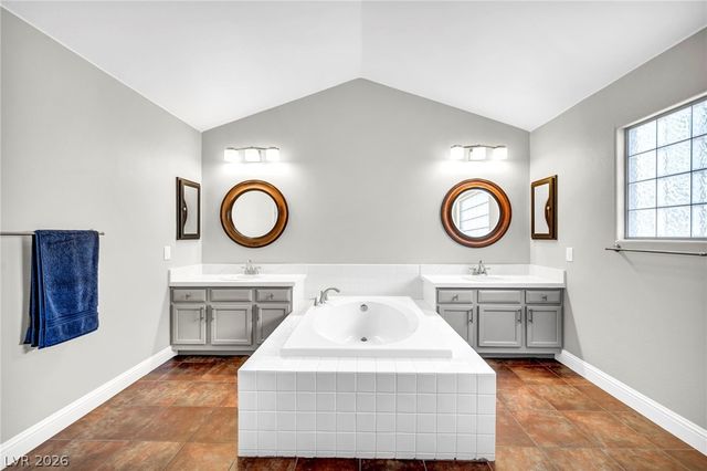 1901 Booker Court, Las Vegas, NV 89128