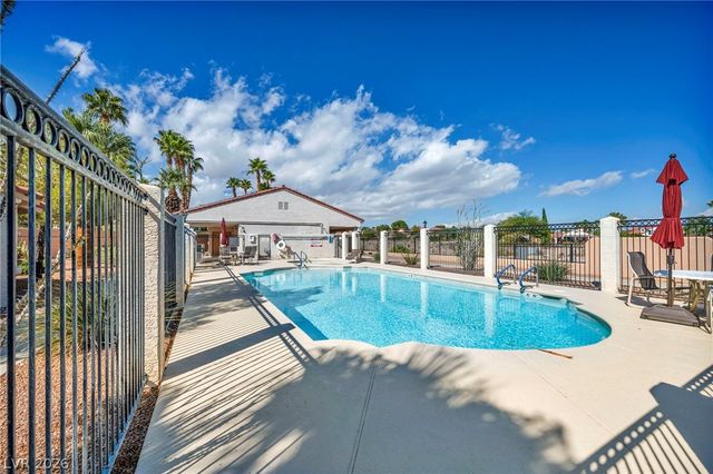 1901 Booker Court, Las Vegas, NV 89128