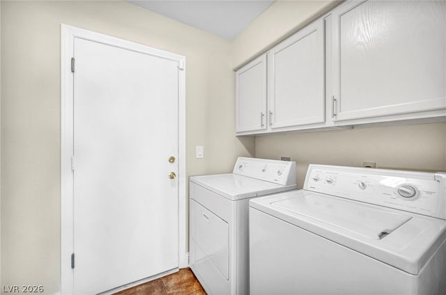 1901 Booker Court, Las Vegas, NV 89128