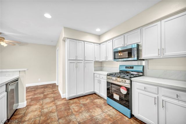 1901 Booker Court, Las Vegas, NV 89128