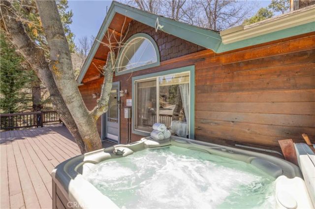 1065 S Minton Avenue, Big Bear City, CA 92314