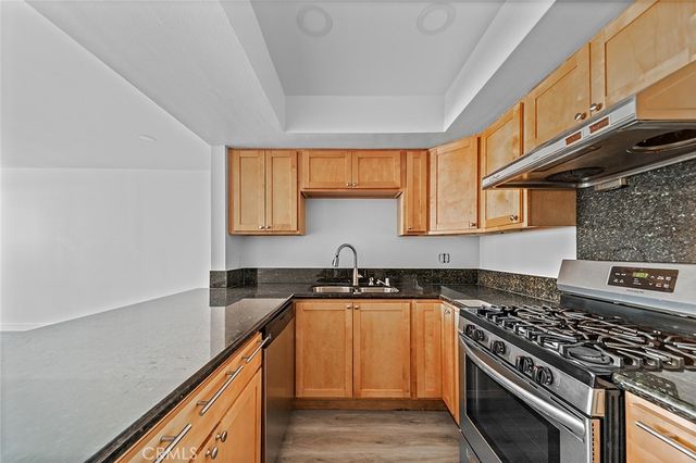 918 W College Street 316, Los Angeles, CA 90012