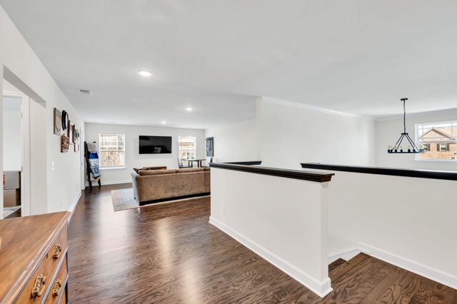 2604 Landcrest Ct, Nashville, TN 37211