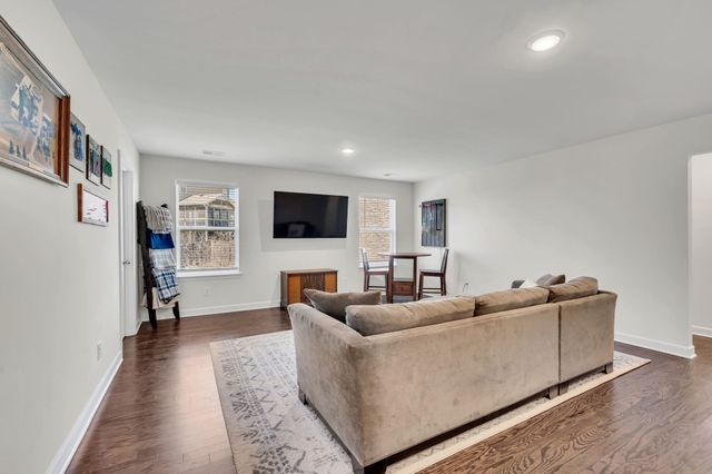 2604 Landcrest Ct, Nashville, TN 37211