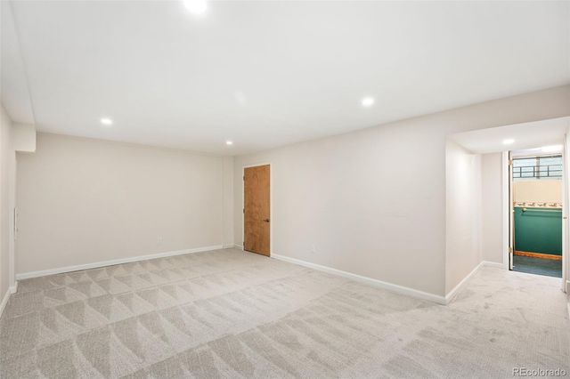 4070 S Willow Way, Denver, CO 80237