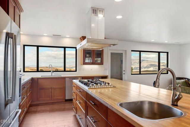 2170 Aliso Park & Foothill Road, Cuyama, CA 93254