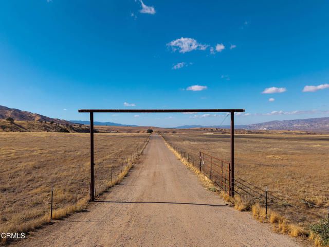 2170 Aliso Park & Foothill Road, Cuyama, CA 93254