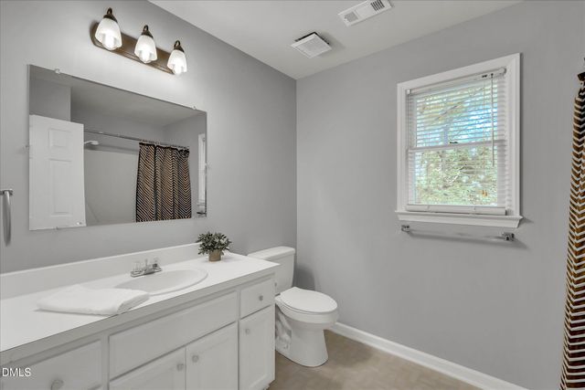 912 Stable Ridge Drive, Holly Springs, NC 27540