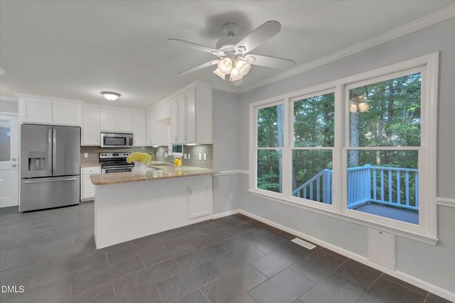 912 Stable Ridge Drive, Holly Springs, NC 27540