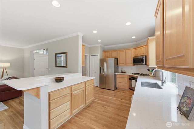 11922 82nd Place NE, Kirkland, WA 98034