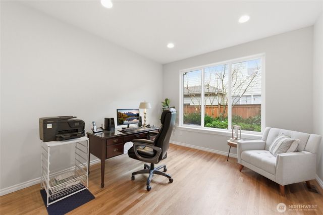 11922 82nd Place NE, Kirkland, WA 98034