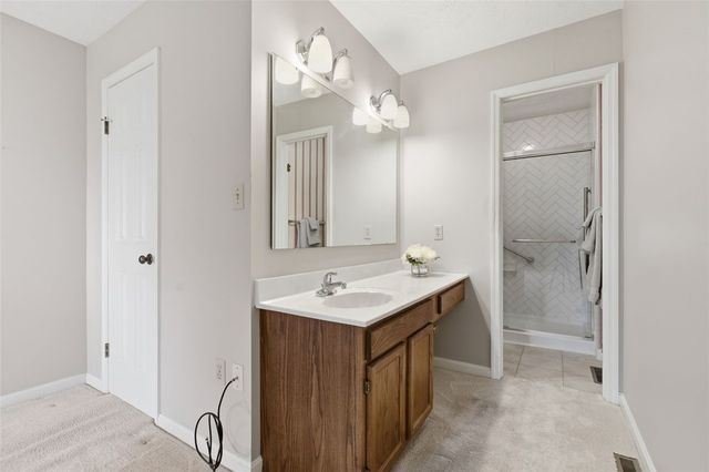 1113 Old Farm Rd., Cecil, PA 15055