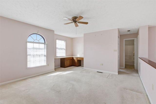 1113 Old Farm Rd., Cecil, PA 15055