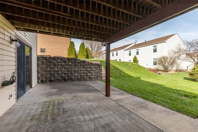 1113 Old Farm Rd., Cecil, PA 15055