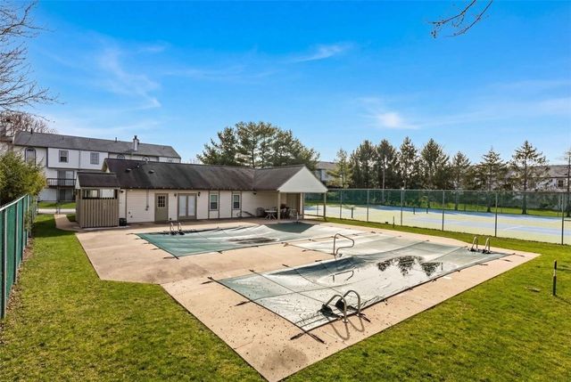 1113 Old Farm Rd., Cecil, PA 15055