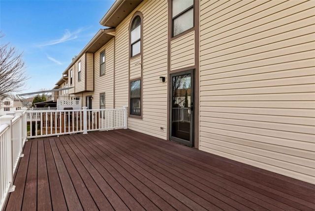 1113 Old Farm Rd., Cecil, PA 15055