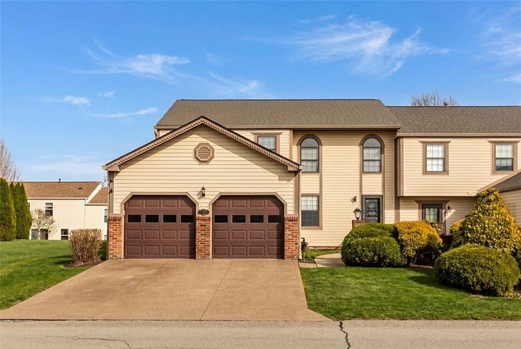 1113 Old Farm Rd., Cecil, PA 15055