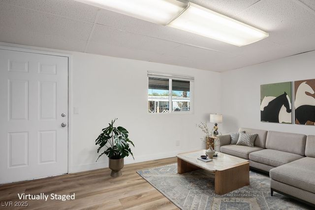 2879 Green Tree Avenue, Las Vegas, NV 89142