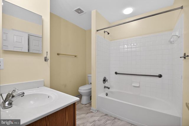 6901 SADDLE RUN WAY, Gainesville, VA 20155