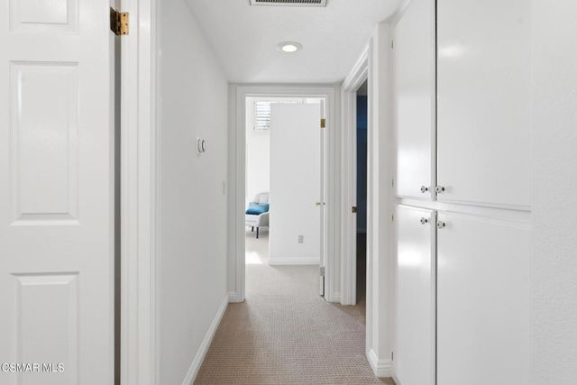 4265 Las Virgenes Road 4, Calabasas, CA 91302