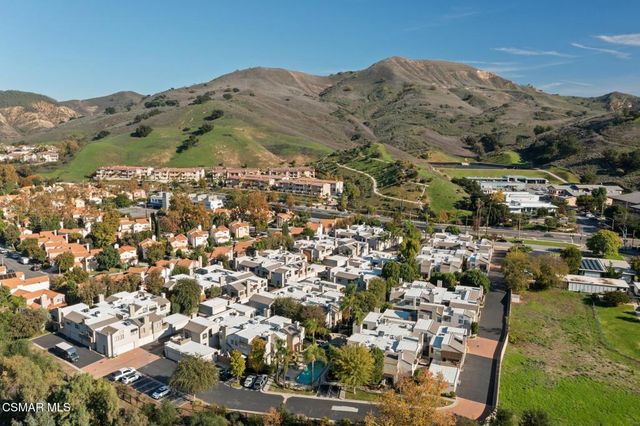 4265 Las Virgenes Road 4, Calabasas, CA 91302