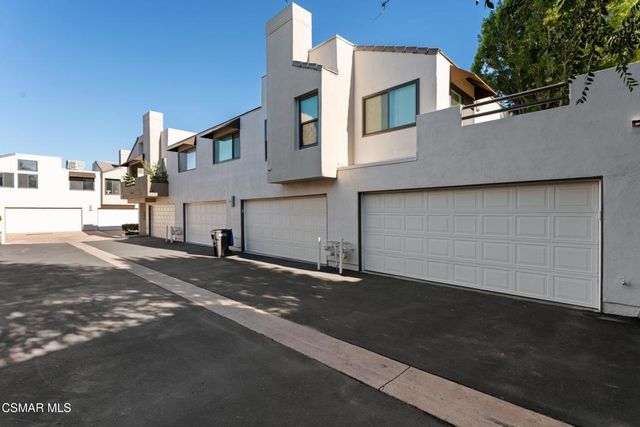 4265 Las Virgenes Road 4, Calabasas, CA 91302