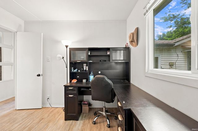 916 W Circle Drive, New Haven, IN 46774
