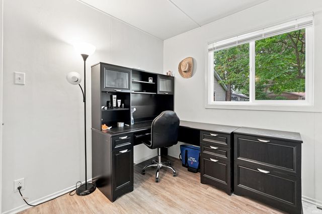 916 W Circle Drive, New Haven, IN 46774