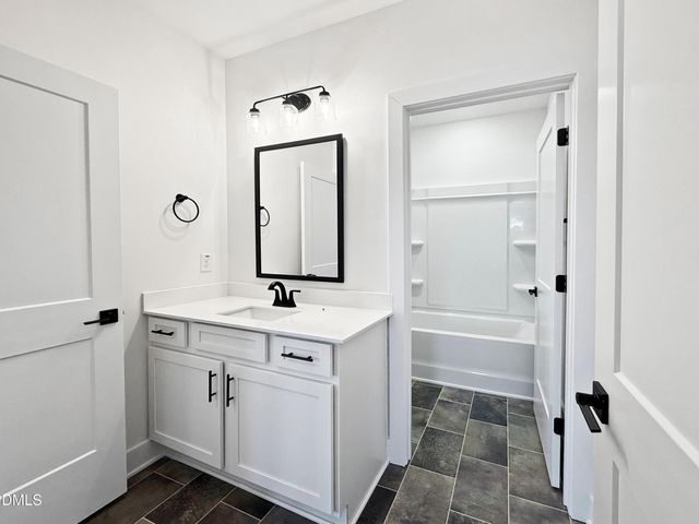 85 High Hampton Way, Fuquay Varina, NC 27526