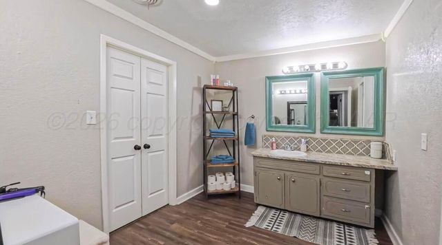 1402 Marigold Street, Borger, TX 79007