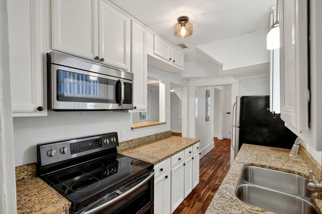 2 Middleton Place, Charleston, SC 29403