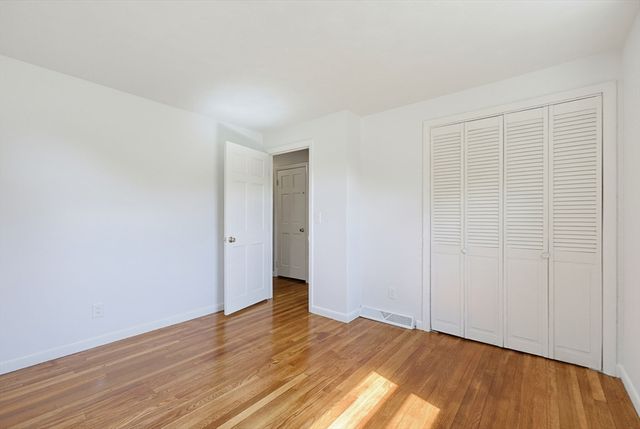 17 W Vanston Rd, Stoughton, MA 02072