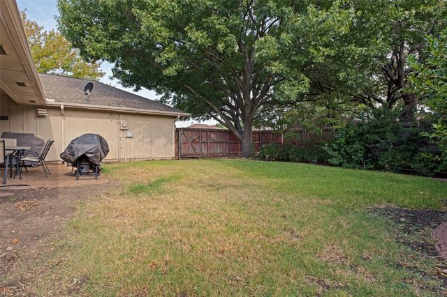 3809 Solarium Place, Plano, TX 75075