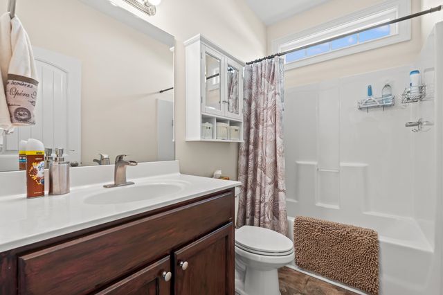 153 Grier Crossing Dr., Conway, SC 29526