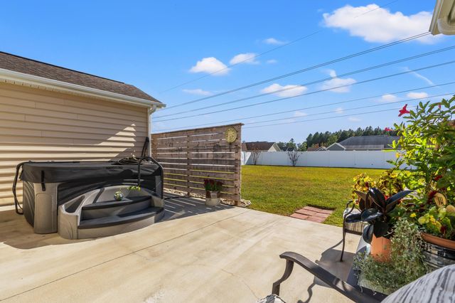 153 Grier Crossing Dr., Conway, SC 29526