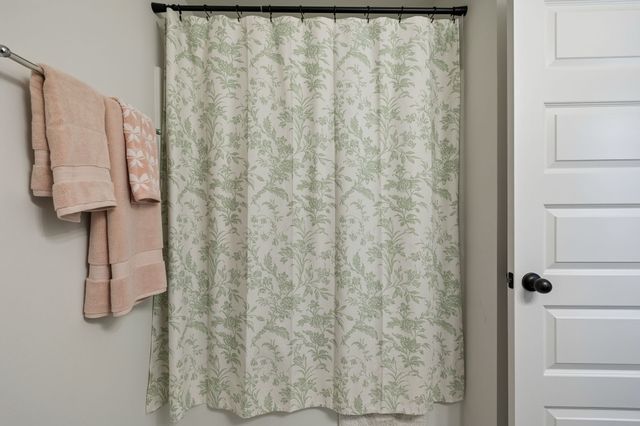 201 Harvard Dr, Gallatin, TN 37066