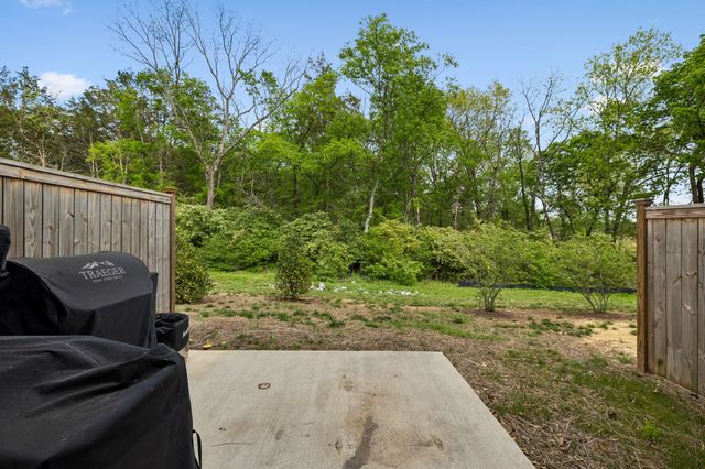 201 Harvard Dr, Gallatin, TN 37066