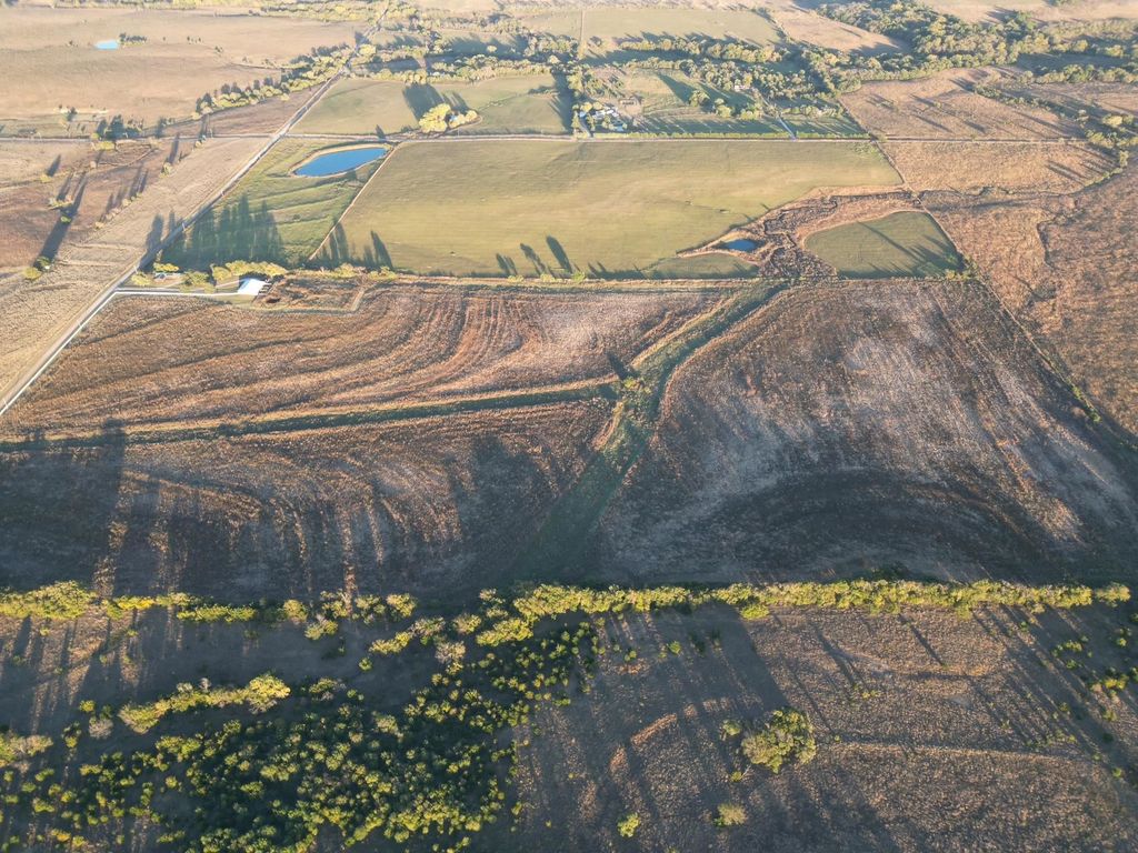 12771 182nd, Winfield, KS 67156