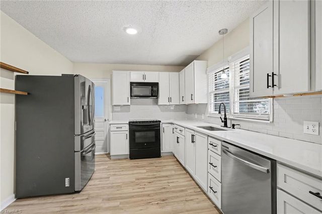 520 James Road, High Point, NC 27265