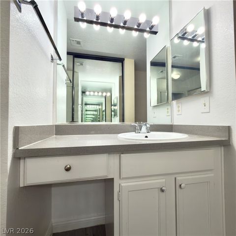 6250 West Flamingo Road 159, Las Vegas, NV 89103