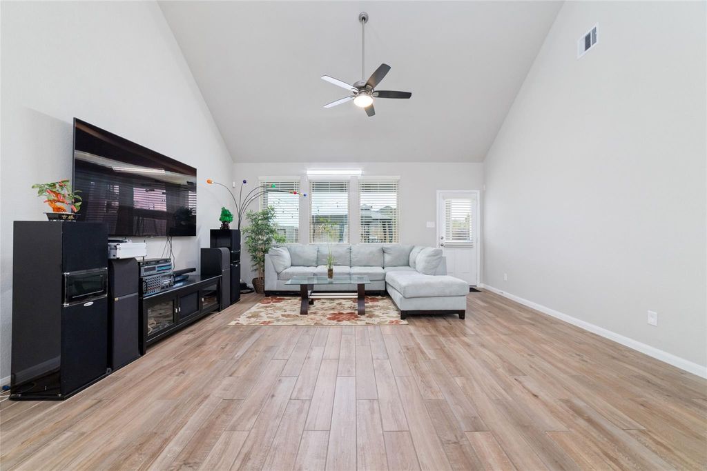 19210 Palfrey Prairie Trail, Tomball, TX 77377