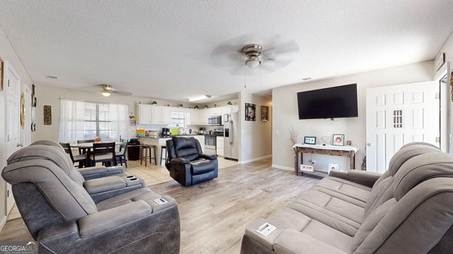 121 Camellia Drive, Reidsville, GA 30453